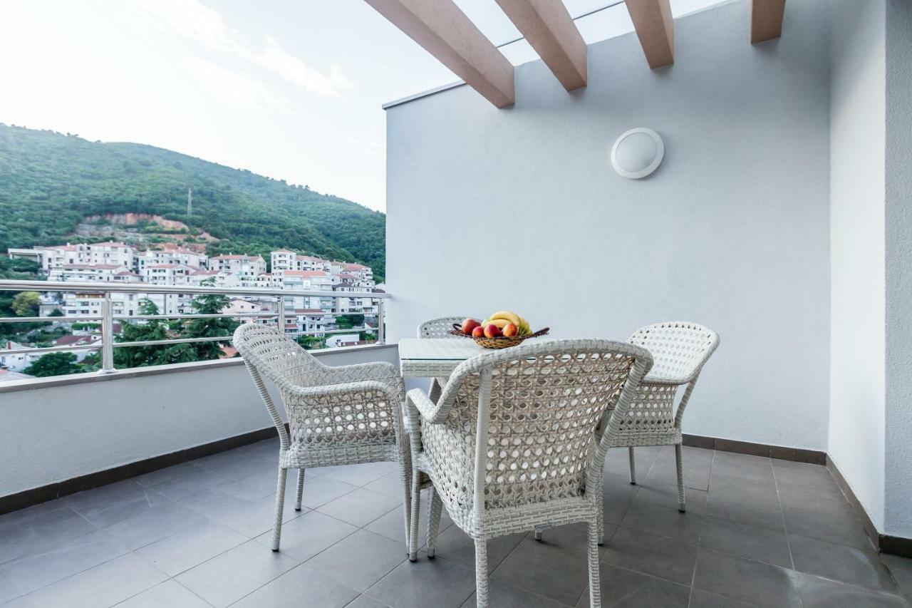 Adriatik Lux Apartments Budva Exterior photo