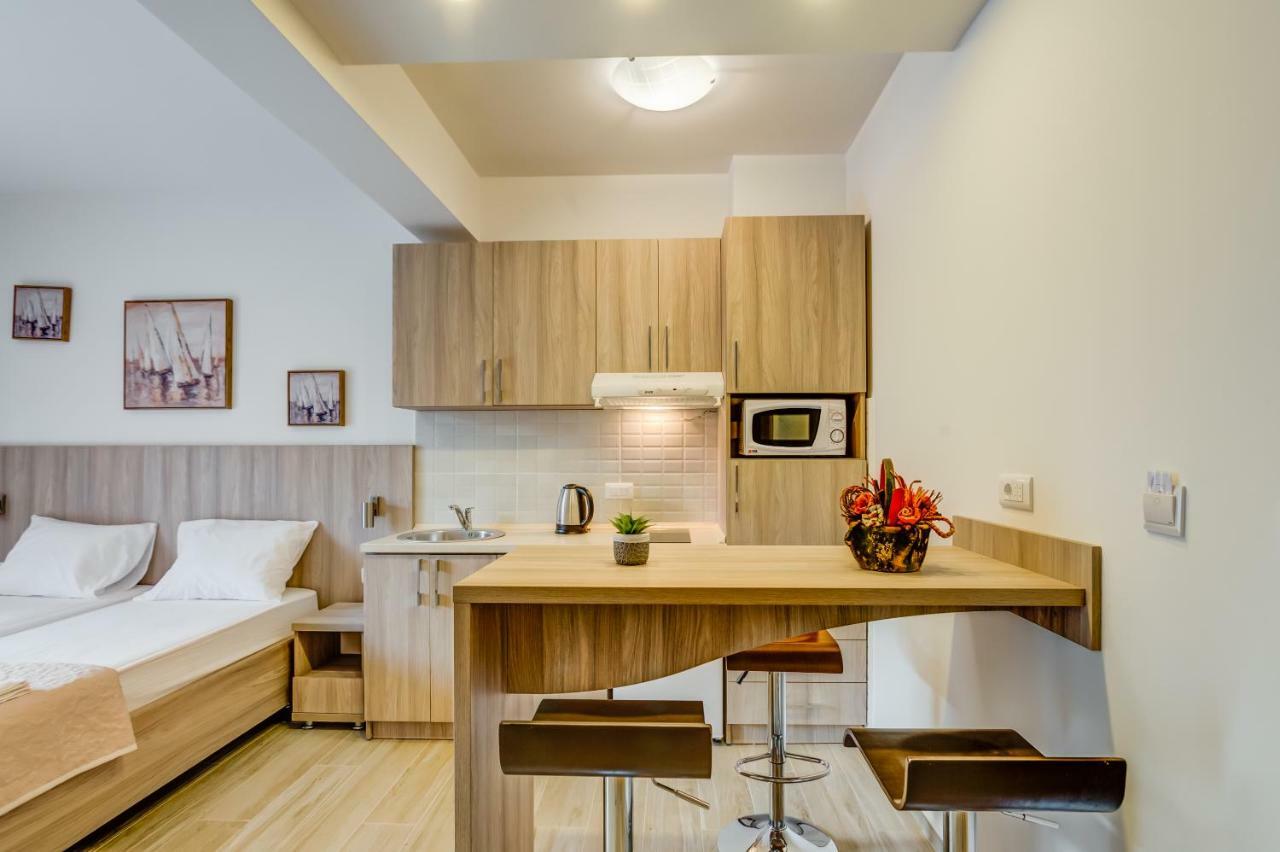 Adriatik Lux Apartments Budva Exterior photo